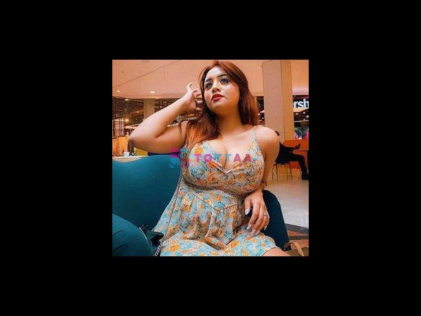 Riya Patel Mumbai best call girl service independent college girl 24 hour availabl
