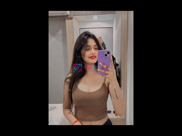 GIRL SERVICE 💋 CALL ME🥰 RADHIKA 8887175067 WhatsApp ❤️8887175067 Here best call .girl Radhika 🥰n